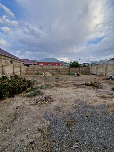 Torpaq sahələrinin satışı: 4 sot, Mülkiyyətçi, Bələdiyyə — 1