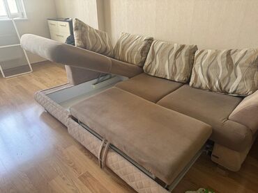 Sifarişlə çarpayılar: Divan, İşlənmiş, Açılan
