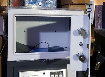 göy seyfe: Seyfler satilir yenidir gozel gorunusludu 20x31 sm olculudur colden — 3