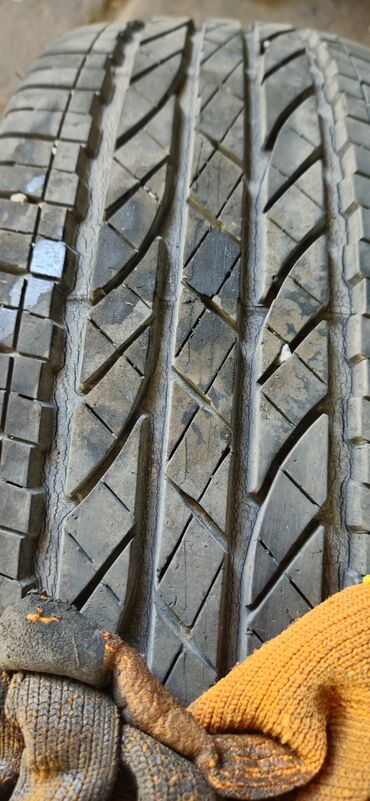 Шины: Шины 225 / 65 / R 17, Всесезонная, Б/у, Комплект, Bridgestone — 7