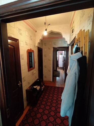 Köhnə tikili: Bakı, 3 otaqlı, Köhnə tikili, 60 kv. m — 3