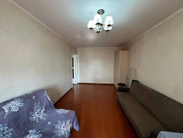 помешение под кафе: 1 комната, 38 м², 104 серия, 3 этаж, Косметический ремонт