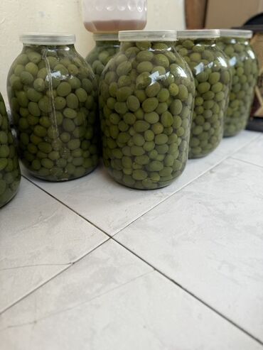 Молочные продукты и яйца: Məhsul: Ev üsulu duzlu yaşıl zeytun (şüşə bankalarda) Təsvir: -
