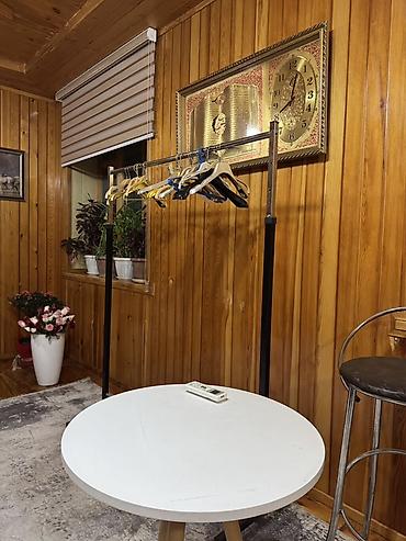 Посуточная аренда комнат: Шаардын так ортосунда Таза Хостел Кыз жигиттер кирууго болбойт Баасы — 11