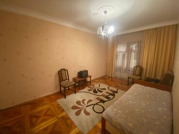 Köhnə tikili: Bakı, Köhnə Günəşli, 4 otaqlı, Köhnə tikili, m. Əhmədli, 100 kv. m -da lalafo.az — 5 Köhnə tikili: Bakı, Köhnə Günəşli, 4 otaqlı, Köhnə tikili, m. Əhmədli, 100 kv. m — 5