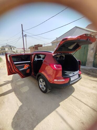 kia sportage satilir: Kia Sportage: 2 l. | 2011 il | Ofrouder/SUV