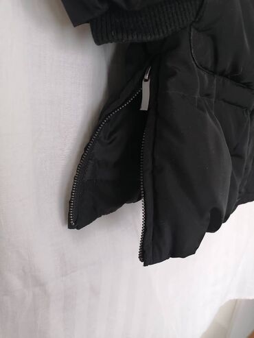 Zimske jakne: Zara, M, Jednobojni, Perje — 7