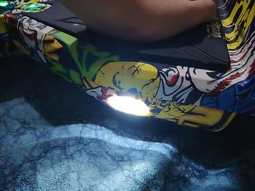 hoverboard ikinci el: Elektrikli hoverboard (öz-özünə tarazlaşan skuter) - Rəng: grafiti — 5