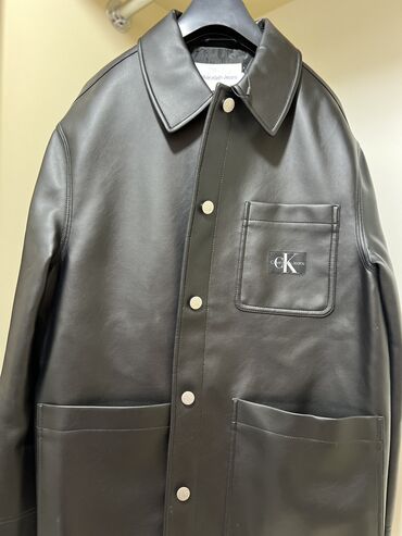 Kurtkalar: Dəri kurtka, Calvin Klein, S -da lalafo.az — 2 Kurtkalar: Dəri kurtka, Calvin Klein, S — 2