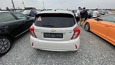 Продажа авто: Chevrolet Spark: 2015 г., 1 л, Автомат, Бензин, Хэтчбэк — 5