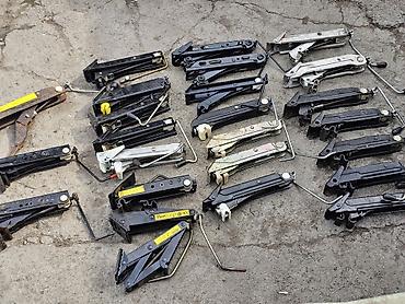 Инструменты для авто: Оригинальные домкраты для VW / Audi / Skoda / Opel / Ford / Renault — 10