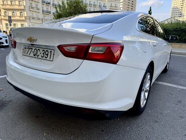 Chevrolet: Chevrolet Malibu: 1.5 l | 2017 il 200000 km Sedan — 5