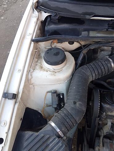 Volkswagen: Volkswagen Passat: 1989 г., 1.8 л, Механика, Бензин, Универсал — 12