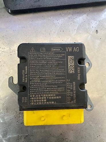 car selling: CENTRALA AIRBAG ZA VOLKSWAGEN GOLF 7 - 5Q0959655C | Centrala airbag — 1