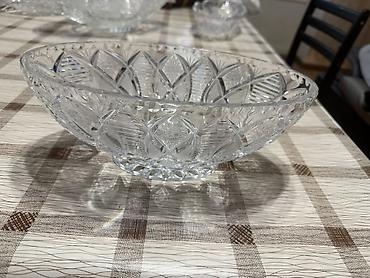 Наборы посуды: Продаю чешский хрусталь б/у, в отличном состоянии. Вазы разного at lalafo.kg — 4 Наборы посуды: Продаю чешский хрусталь б/у, в отличном состоянии. Вазы разного — 4