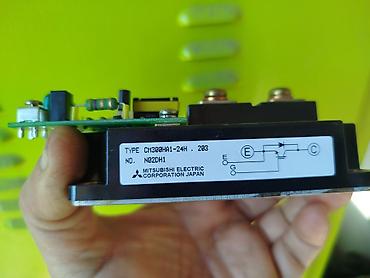 бу компьютер: Mitsubishi Electric CM300HA-24H IGBT modulu + sürücü lövhəsi - Model — 1