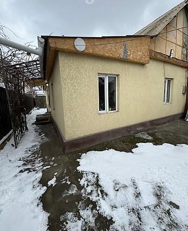 в новопокровке: Очень срочно цена до 1 февраля Продается пол дома 3 комнаты 70 кВ.м — 4