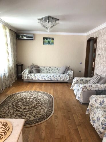 saray mtk 67 kv: Gənclik metrosuna 3 deq piyada mesafede 5/3 mertebe 2 otaqli ela