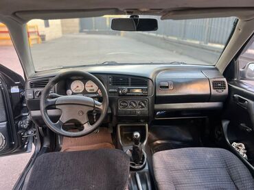 опель зафира б: Volkswagen Golf: 1991 г., 1.8 л, Механика, Бензин, Хэтчбэк