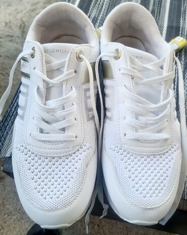 Women's Sneakers and athletic shoes: Tommy Hilfiger, 40, bоја - Bela — 1