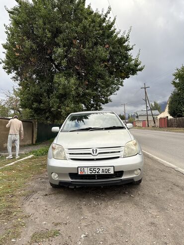 машина на 200000: Toyota ist: 2003 г., 1.3 л, Автомат, Бензин, Хэтчбэк