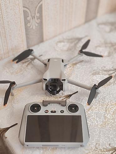 DJI Mini 3 (kameralı dron) + inteqrə ekranlı pult Qutusu yoxdur