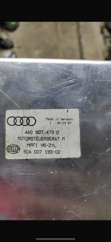 Volkswagen: Volkswagen Vento: 1995 г., 1.8 л, Механика, Седан — 15