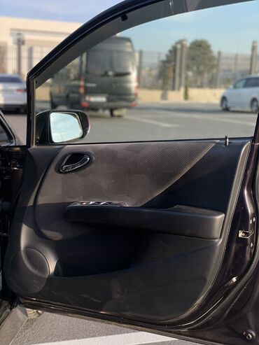 Honda: Honda Fit: 2002 г., 1.5 л, Вариатор, Бензин, Хэтчбэк — 10