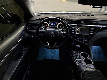 фораннер 2018: Toyota Camry: 2018 г., Гибрид, Седан — 9