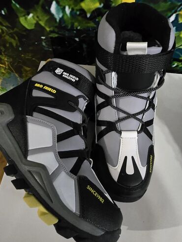 Krasofkalar və idman ayaqqabıları: Unisex idman ayaqqabısı – GAMELU (Life Running) - Ölçü: 39 (tezələr — 17