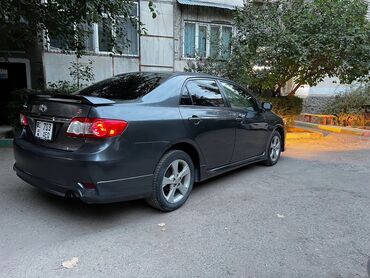 Toyota: Toyota Corolla: 2011 г., 1.8 л, Автомат, Бензин, Седан