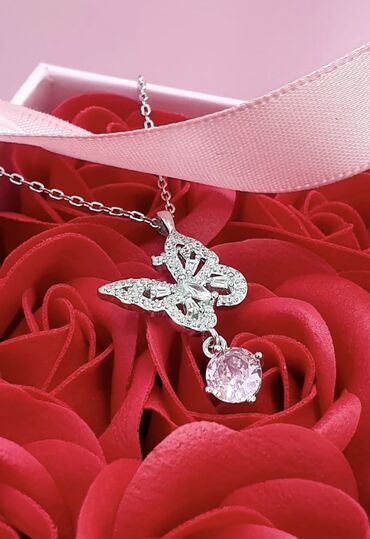 Seplər: Gümüş sep klonla 925 prob qiymət 35 manatdan baslayir.başqa hərflər də — 5