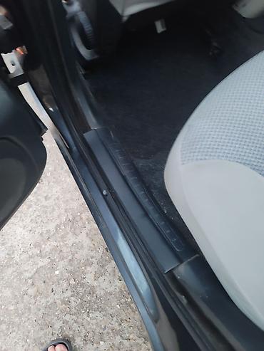 Fiat: Vlasnik 7 godina,2 kljuca,redovno odrzavan,do velikog servisa na lalafo.rs — 20 Fiat: Vlasnik 7 godina,2 kljuca,redovno odrzavan,do velikog servisa — 20