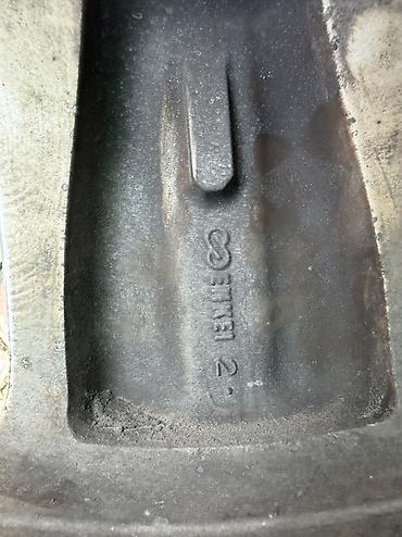 разболтовка 5 100: Литые Диски R 17 Subaru, Комплект, отверстий - 5, Б/у — 4