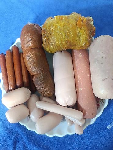 колбасный цех ош: Продаю мясную продукцию колбасу, сосиски, окорочка, грудки, для — 2