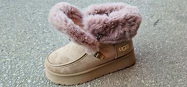replay duboke cizme: UGG 36 do 41 
Za samo 3999 din — 3