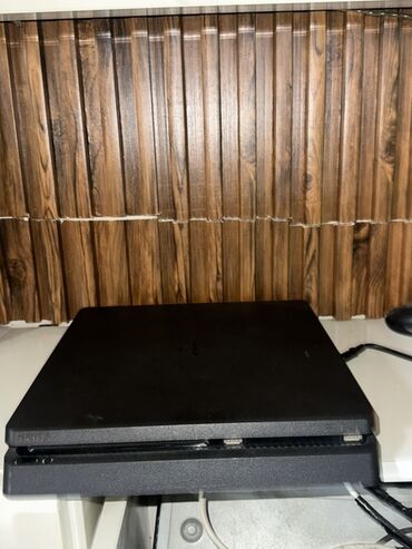 купить ноутбук макбук: Игровая консоль Sony PlayStation 4 Slim (CUH‑2216B) Комплектация: -