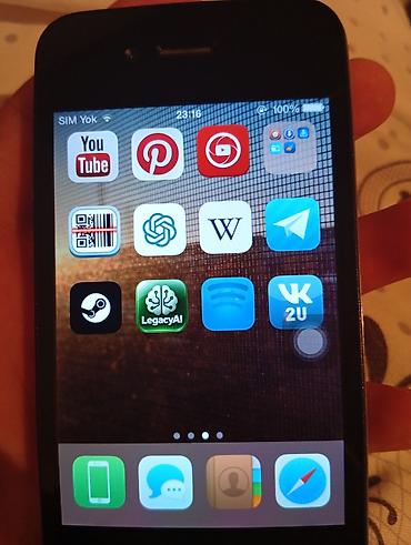 Mobil telefonlar: IPhone 4, < 16 GB, Qara, Zəmanət — 3