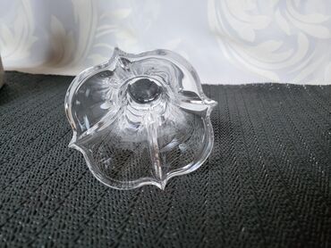 Vaze i saksije: Vaza, Novo na lalafo.rs — 8 Vaze i saksije: Vaza, Novo — 8