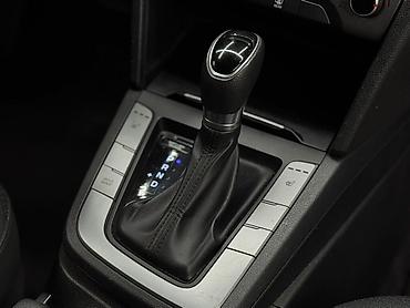 Hyundai: Hyundai Avante: 2017 г., 1.6 л, Автомат, Бензин, Седан — 12