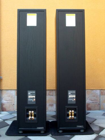 Zvučnici i stereo sistemi: JBL Northridge E80 podnostojeće Hi‑Fi zvučne kutije (par) - — 3