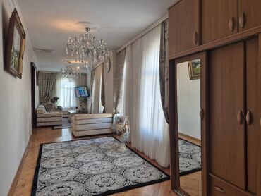 Həyət evləri və villaların satışı: Köhnə Günəşli 7 otaqlı, 337 kv. m, Yeni təmirli — 9