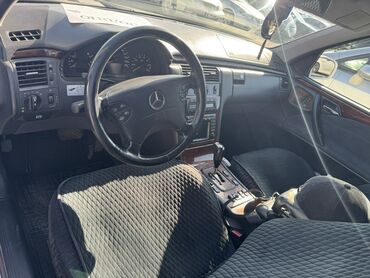 купить кожаные сиденья для авто бу: Mercedes-Benz E-Class: 2001 г., 3.2 л, Автомат, Бензин, Седан