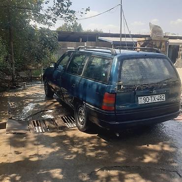 opel muhərriki: Opel Astra F Caravan (universal kuzov) - Kuzov: 5 qapılı universal — 3