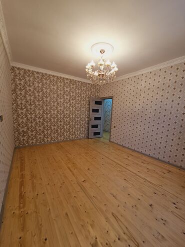 komsomol dairesinde heyet evleri: Баил 3 комнаты, 84 м², Нет кредита, Свежий ремонт