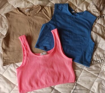 Paket majica crop top, kao nove L velicina na lalafo.rs Paket majica crop top, kao nove L velicina