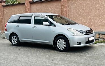 8 пик: Toyota WISH: 2004 г., 1.8 л, Автомат, Бензин, Минивэн