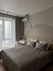 дордой котеджи: 1 бөлмө, Алдын ала ээлөө, Тиричилик техникасы, Домофон