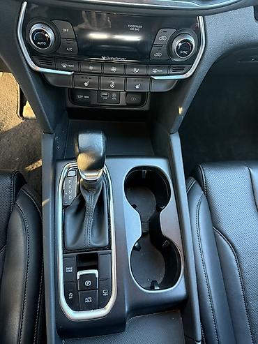 Hyundai: Hyundai Santa Fe: 2019 г., 2 л, Автомат, Дизель, Кроссовер — 9