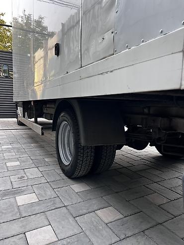 ролики спринтер: Грузовой фургон Mercedes‑Benz Sprinter (бортовой номер на фото) — 7